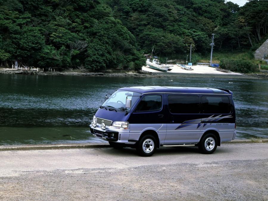  Toyota Hiace 1996 года  (JP) (фото 3 из 6)